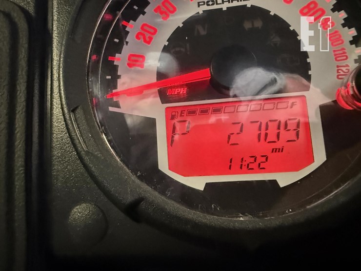 2014-polaris-ranger-800-image-13