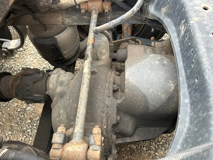 2016-kenworth-t680-image-26