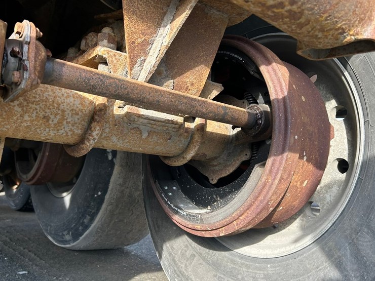 1995-axle-end-dump-image-25