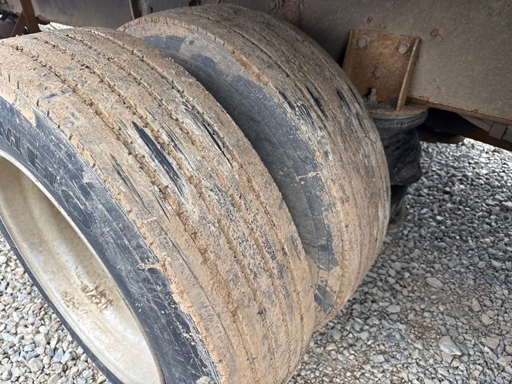 1999-international-4900-image-82