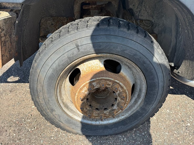 #2048-•-2013-ram-5500-heavy-duty-service-truck-image-48