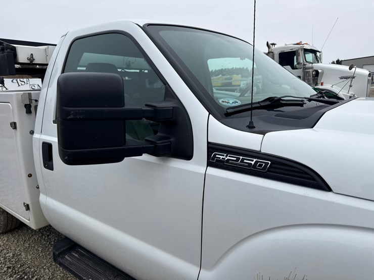 2015-ford-f250-image-37