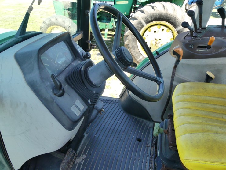 john-deere-5425-image-11
