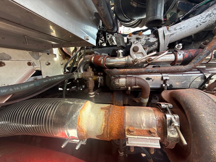 2005-kenworth-t800-image-23