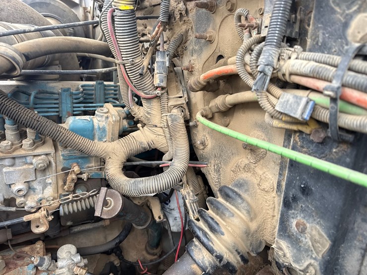 1999-international-4900-image-13