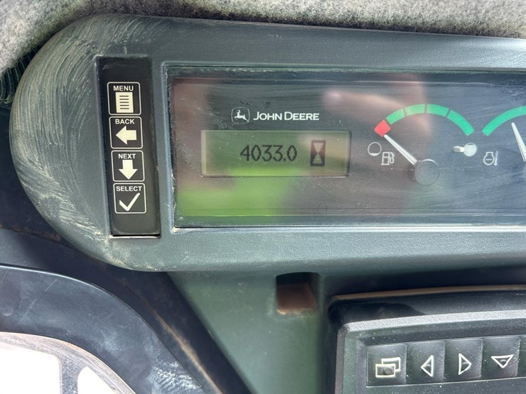 2018-deere-333g-image-24