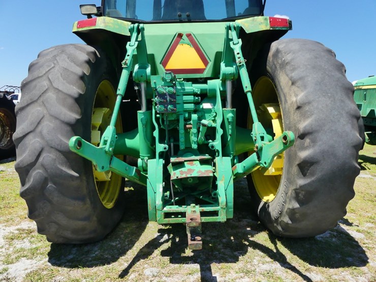 john-deere-8300-image-5