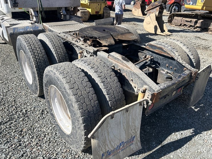 1998-international-9200-image-16