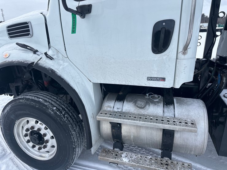 2009-caterpillar-c13-image-16