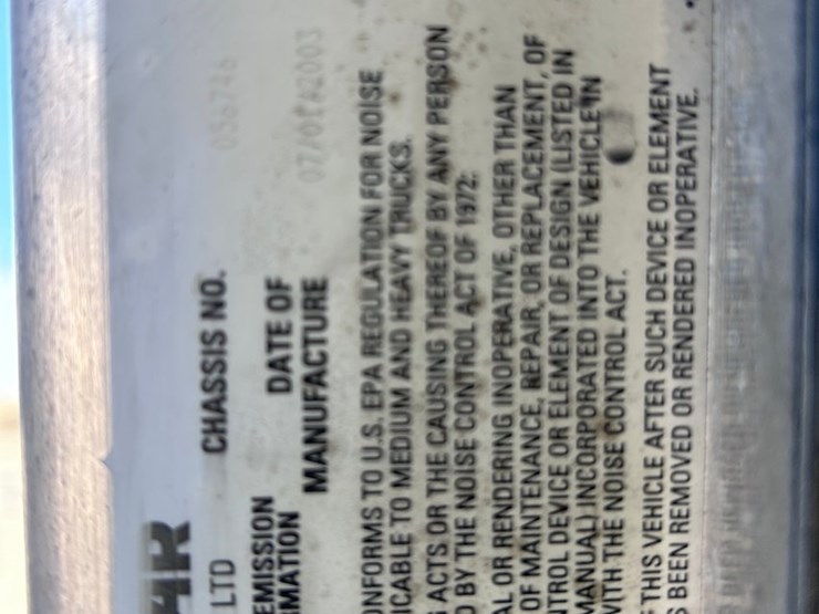 #1679-•-2004-kenworth-flatbed-truck-image-64