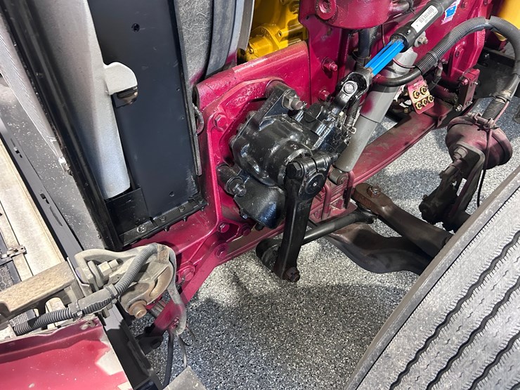 2007-peterbilt-379-image-102