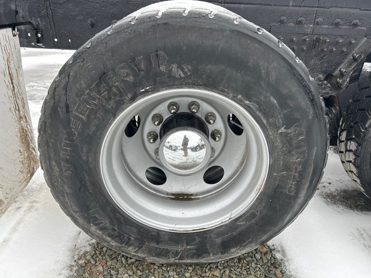 2007-kenworth-w900-image-80