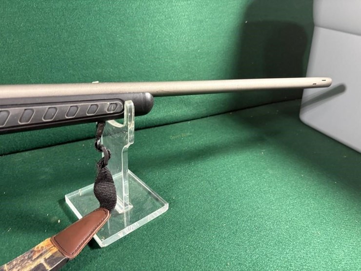 thompson-center-arms-300-win-mag-rifle-image-9