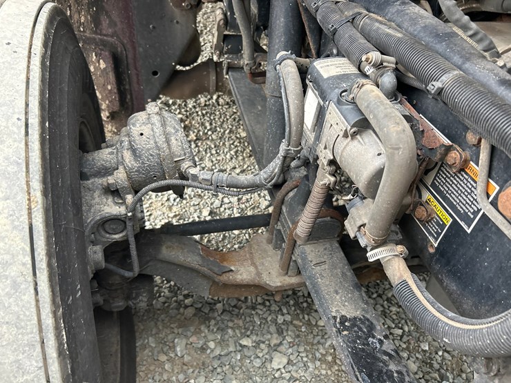 2016-kenworth-t680-image-39