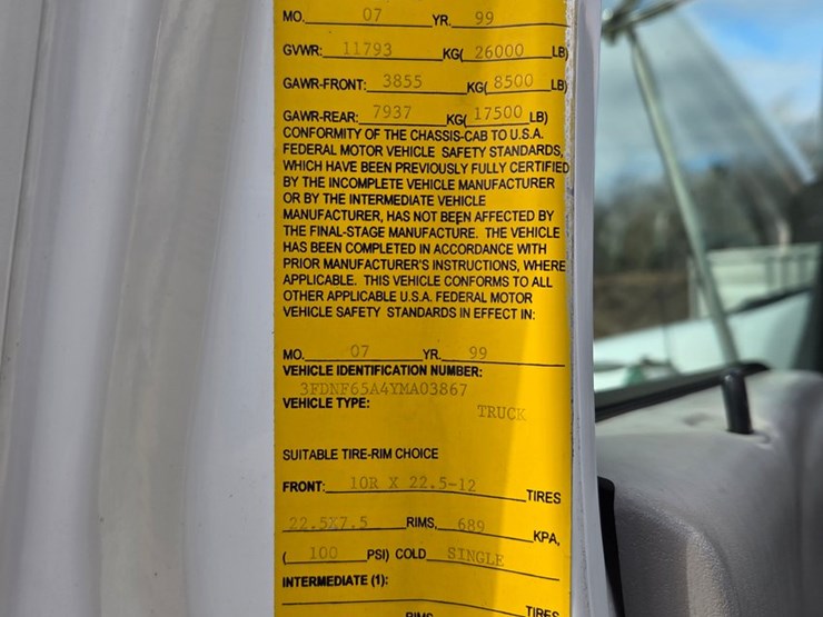 2000-ford-f650-image-74