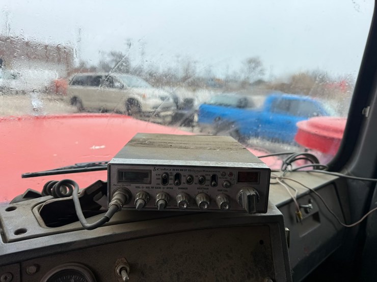 mack-dm688s-image-41