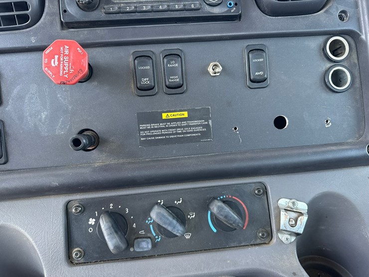 #1070-•-2012-freightliner-boom/crane-truck-image-47