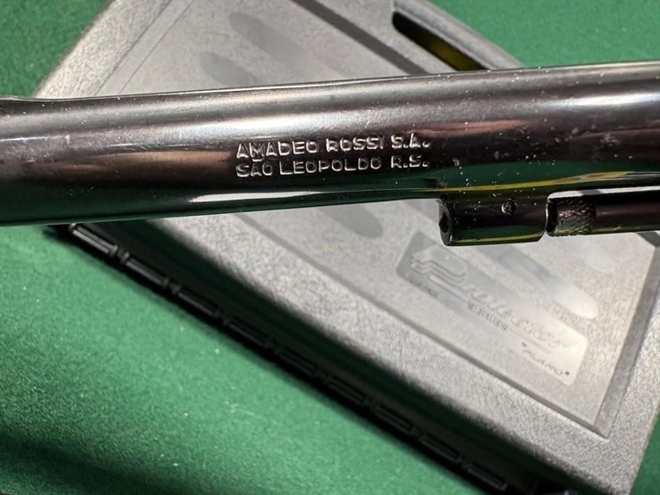 rossi-interarms-22-lr-revolver-image-10