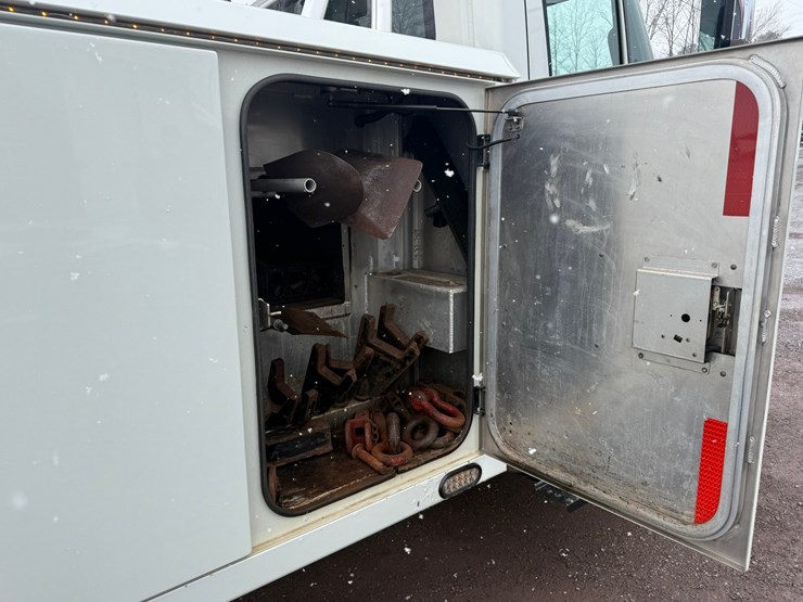 2013-international-4400-sba-image-28