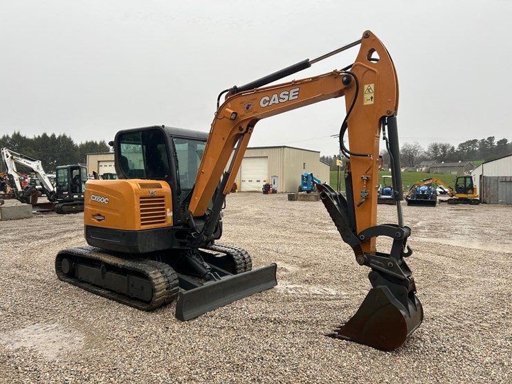 2019-case-cx60c-image-6