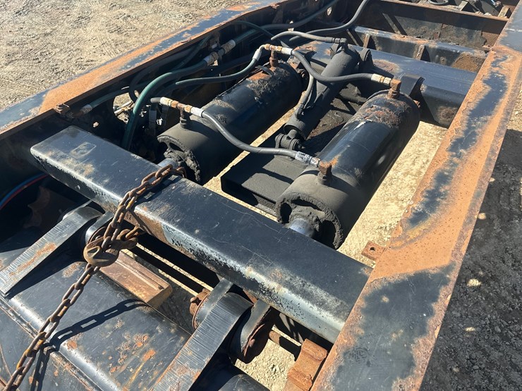 2007-massey-ferguson-8-image-11