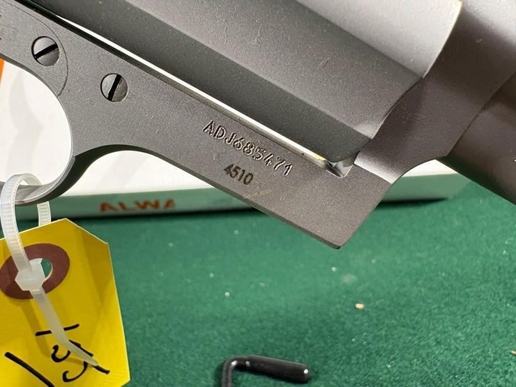 taurus-"the-judge"-45colt/410-ga-revolver-image-5