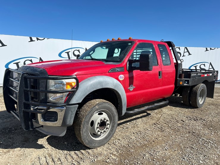 2011-ford-f550-image-1