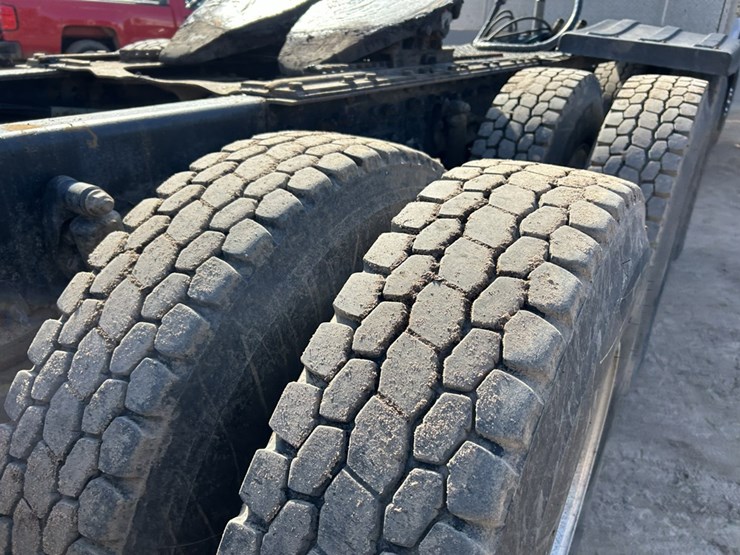 2006-kenworth-t800b-image-85