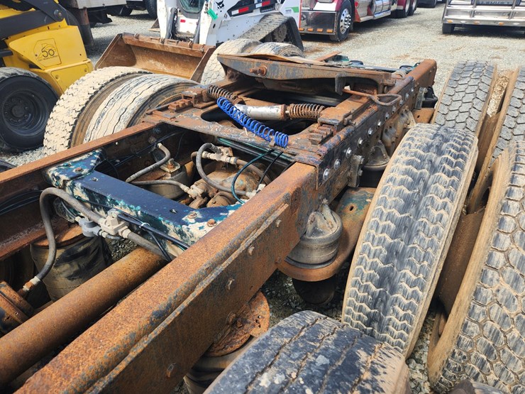 1985-kenworth-w900-image-22