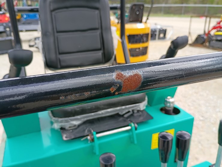 #24164-•-2025-agt-mh12rx-mini-excavator-image-33