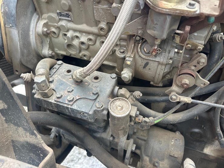 1997-massey-ferguson-8-image-39