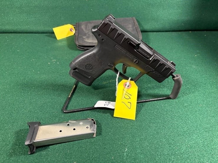 beretta-apx-9x19-pistol-image-2