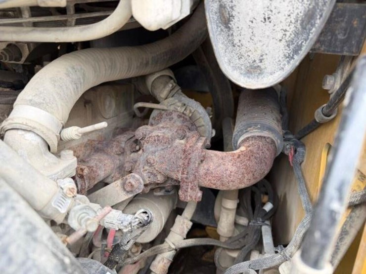 2009-caterpillar-232b2-image-25