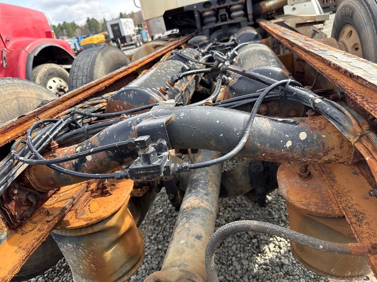 1996-western-star-4964s-image-46