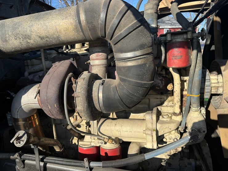 1974-peterbilt-359-image-33