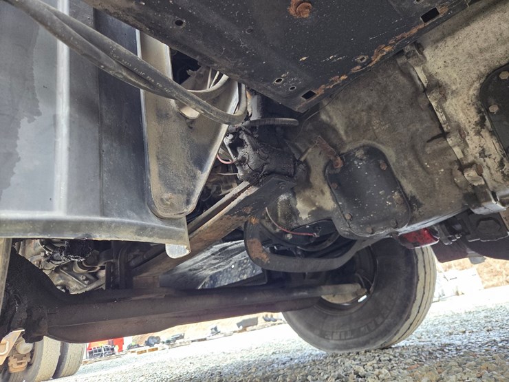 2007-massey-ferguson-8-image-40