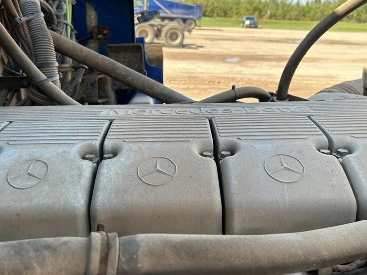 #1114-•-2005-western-star-tri-axle-heavy-haul-truck-tractor-image-44