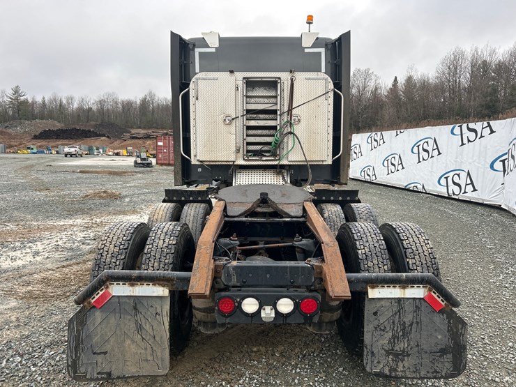 2017-kenworth-t680-image-4