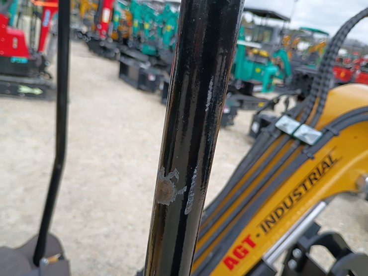 #23947-•-2025-agt-h15r-mini-excavator-image-32