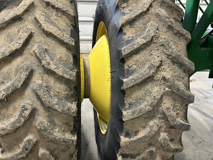 2014-john-deere-1895-image-10