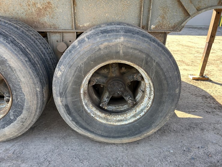 axle-end-dump-image-43