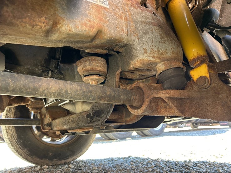 2018-chevrolet-3500-image-42