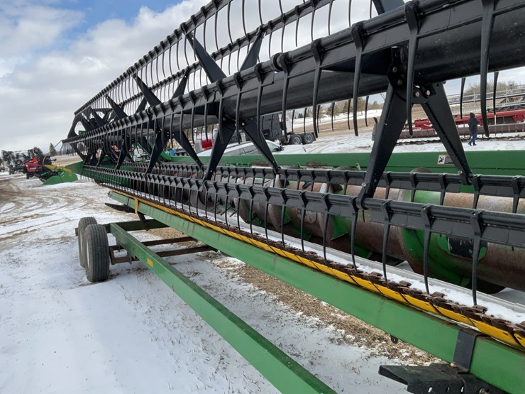 2004-john-deere-630f-image-11