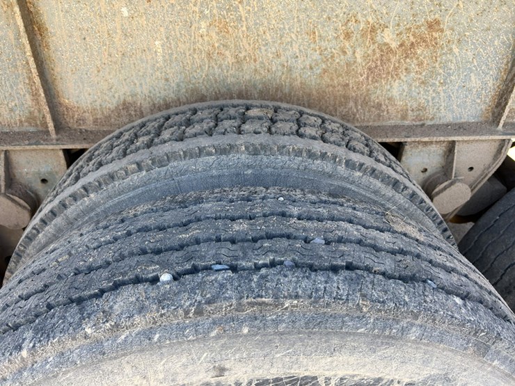 axle-end-dump-image-42