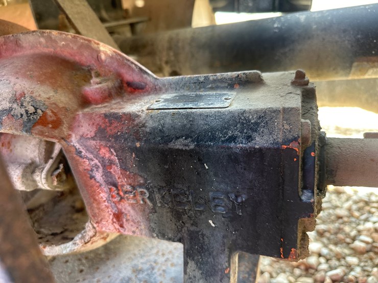 2006-ford-f650-image-43