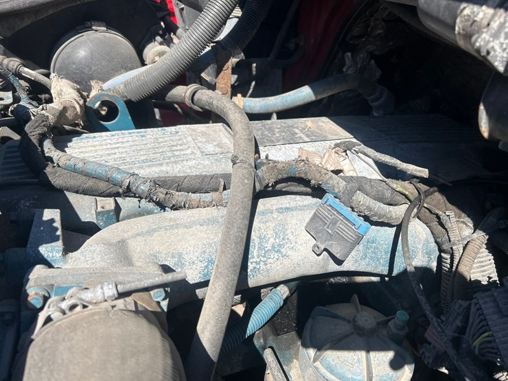 2006-international-7400-image-51