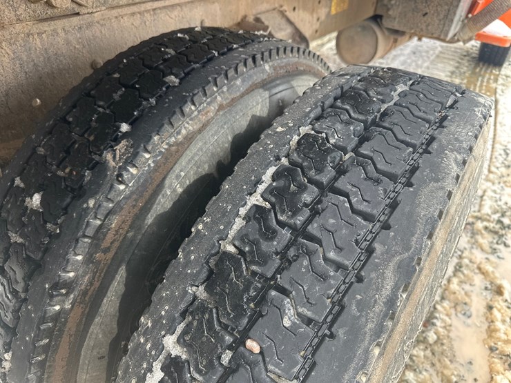 1997-massey-ferguson-8-image-62