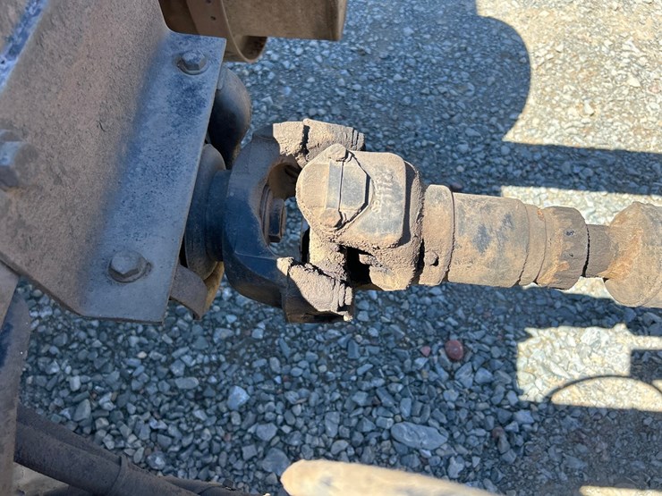 1994-massey-ferguson-8-image-23