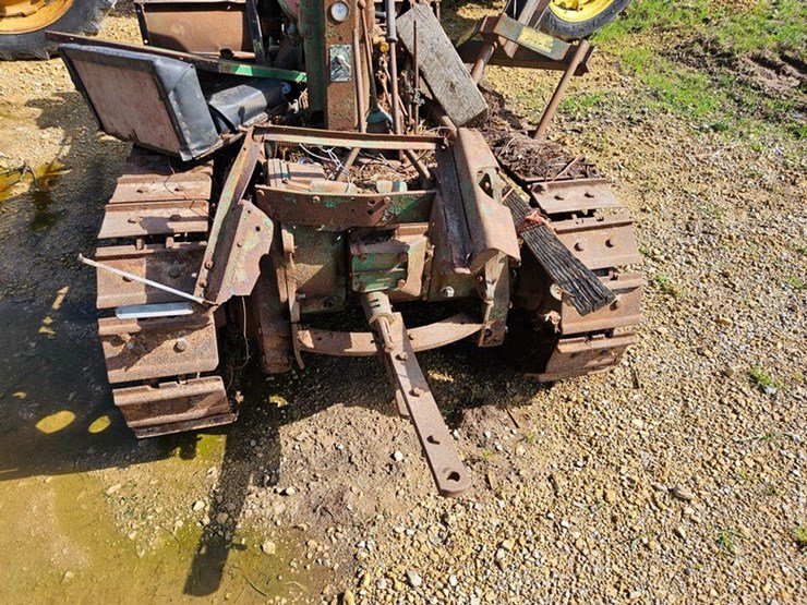 #964-•-john-deere-mt-crawler-image-24