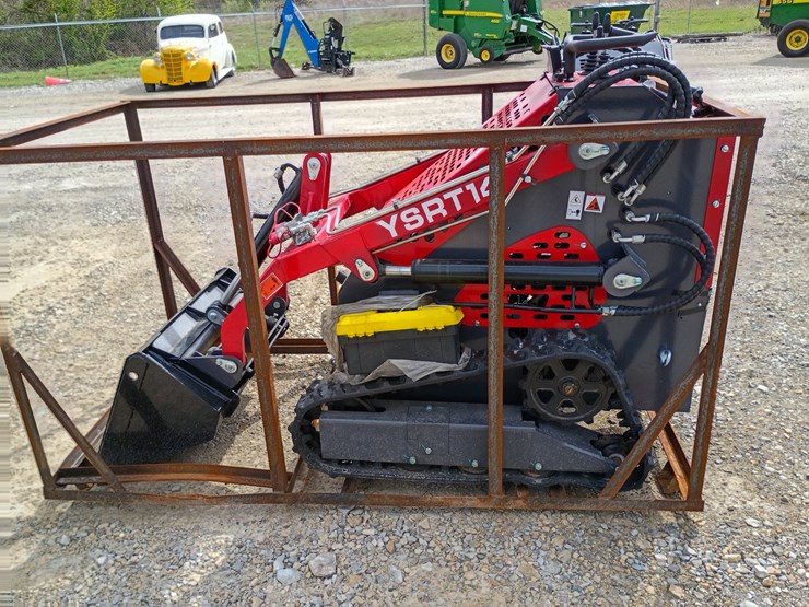 #23945-•-2025-agt-ysrt14-mini-skid-steer-image-1